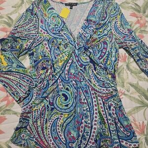 Cable & Gauge Blue and Green Paisley V-Neck Blouse